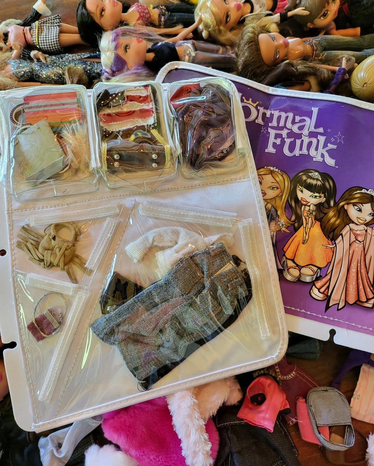Huge Lot 75 Bratz Dolls MGA Tokyo Jade World Familiez Midnight Yasmin Boyz PLUS