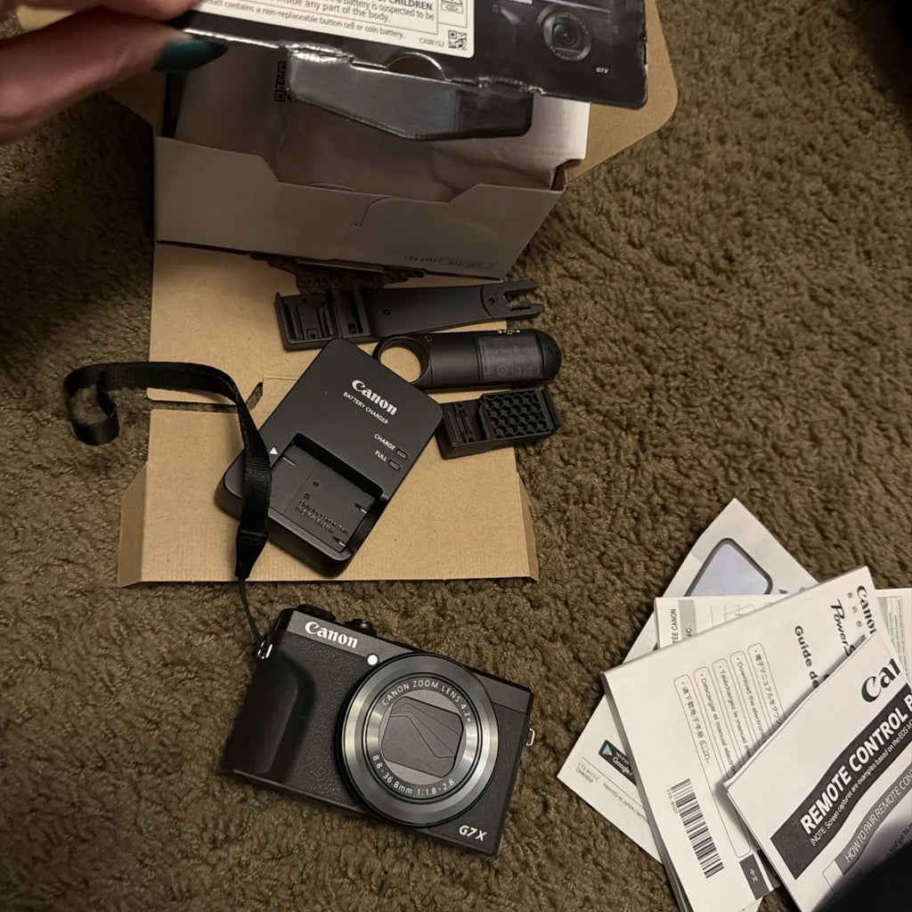 Canon PowerShot G7 X Mark III - 20.1MP Digital Camera - New in Box